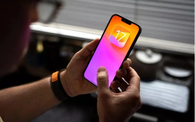 Đánh giá hiệu năng và pin của iPhone XS sau khi cập nhật lên iOS 17