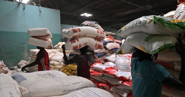 Xuất khẩu gạo của Trung Quốc sang Bờ Biển Ngà đạt kỷ lục sau lệnh cấm của Ấn Độ