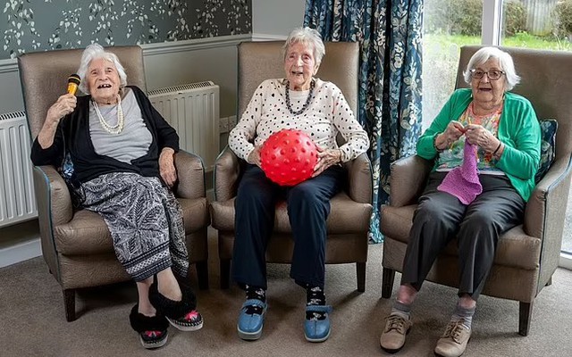 Không phải nghỉ ngơi, 3 cụ bà này vẫn sống thọ hơn 100 tuổi nhờ 5 thói quen đơn giản