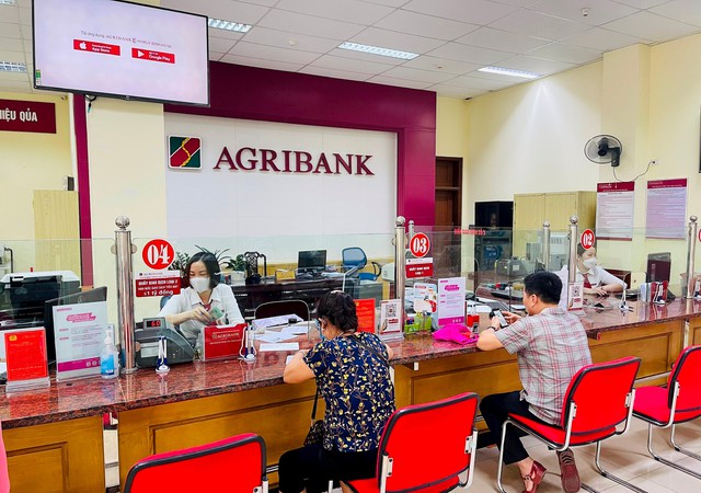 Lãi suất ngân hàng Agribank mới nhất tháng 1/2024: Kỳ hạn 24 tháng có lãi suất cao nhất - Ảnh 1.