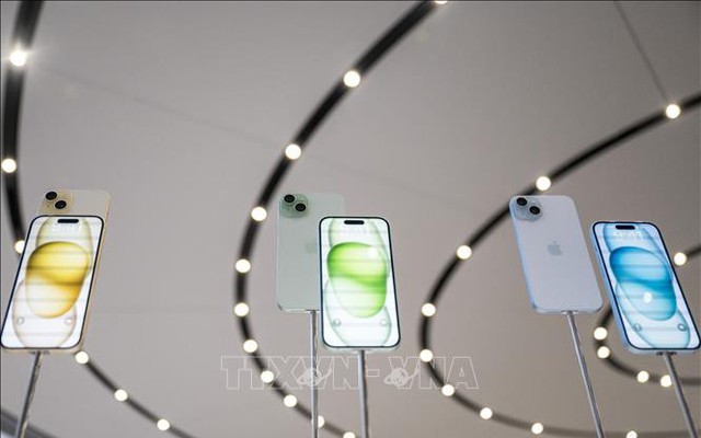 Điện thoại iPhone 15 của Apple được giới thiệu tại Cupertino, California, Mỹ, ngày 12/9/2023. Ảnh: AFP/TTXVN