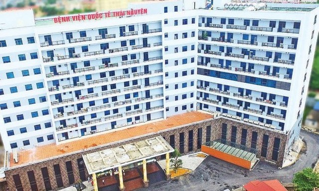 Bệnh viện Quốc tế Thái Nguyên lần thứ hai lùi ngày trả nợ cho HĐQT, Chủ tịch Hoàng Tuyên tặng cổ phiếu cho 2 con