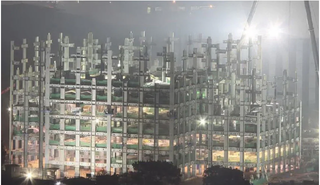 1.200 người cùng công nghệ đỉnh xây tòa nhà chọc trời 180.000m2 trong 19 ngày gây chấn động toàn cầu của Trung Quốc - Ảnh 1.