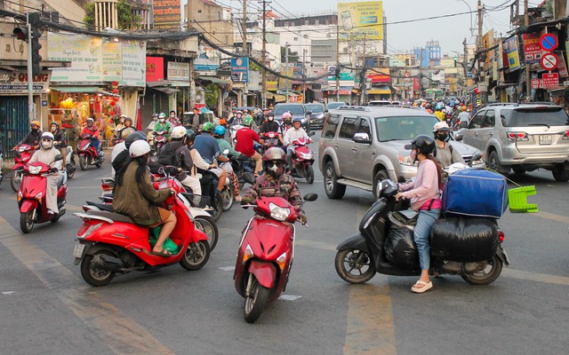 Dự án mở rộng đường đội vốn 10 lần sau 18 năm, có đoạn tốn gần 5 tỷ mỗi m ở TP.HCM - Ảnh 9.