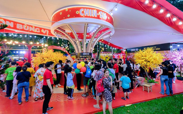 Lý do khiến gian hàng Chin-su gây chú ý tại Lễ hội tết Việt 2024 là gì?