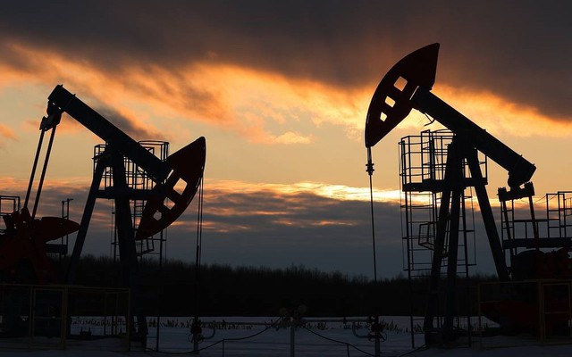 Thị phần của EU trong xuất khẩu dầu của Nga có thể giảm xuống 0