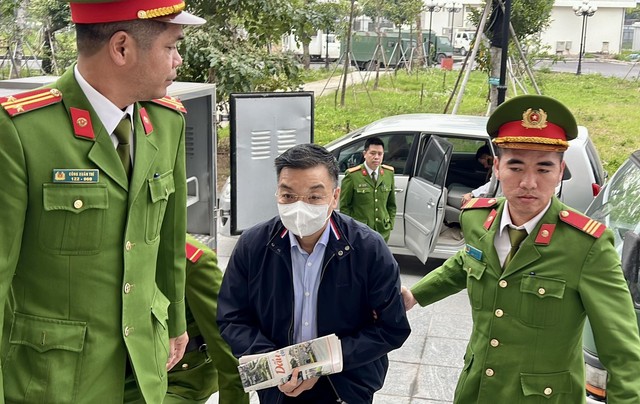 Vụ Việt Á: Đề nghị mức án với 2 cựu bộ trưởng Nguyễn Thanh Long, Chu Ngọc Anh - Ảnh 1.
