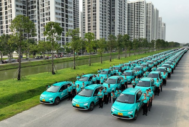 CEO hãng taxi của ông Phạm Nhật Vượng 'khoe' công ty đã có 100.000 nhân viên và đối tác, muốn tuyển thêm hai vị trí lãnh đạo cấp cao