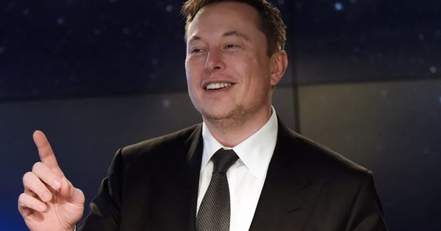 9 năm trước, "bộ trưởng" Elon Musk đã chỉ dẫn những sinh viên ưu tú nhất của ĐH Thanh Hoa cách kiếm được nhiều tiền: Làm 2 điều