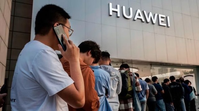 1 tỷ thiết bị đang dùng hệ điều hành ‘cây nhà lá vườn’ của Huawei: Kỳ tích kinh ngạc của ‘nhà vô địch quốc gia’ Trung Quốc, iOS và Android mất thế độc quyền