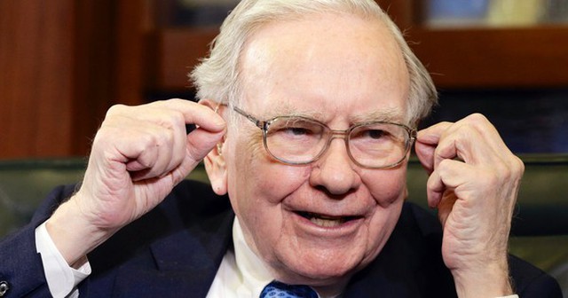 Tỷ phú Warren Buffett chỉ cách tiết kiệm siêu đơn giản: 3 BƯỚC giúp đổi đời, dù tầm thường cũng trở nên ưu tú