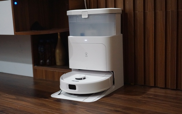Dùng thử robot hút bụi lau nhà Ecovacs Deebot N30 Pro Omni: Lựa chọn 'quốc dân' mới cho khách Việt Dùng thử robot hút bụi lau nhà Ecovacs Deebot N30 Pro Omni: Lựa chọn 'quốc dân' mới cho khách Việt