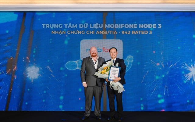 Trung tâm dữ liệu MobiFone Node 3 vinh dự nhận chứng chỉ ANSI/TIA-942 Rated 3