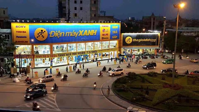 "Cây ATM" của Thế Giới Di Động đạt hơn 20.000 giao dịch sau 7 ngày thử nghiệm: "Tết này bà con không phải xếp hàng chờ"