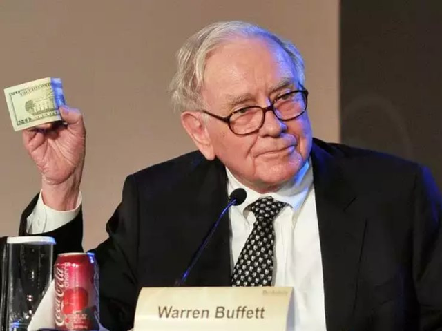 Huyền thoại Warren Buffett đang gióng hồi chuông cảnh báo ‘chói tai’ cho Phố Wall: 3 điều nhà đầu tư nên làm trước năm 2025 để đảm bảo an toàn và đầu tư thành công