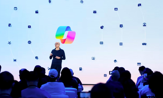 Sai lầm của Microsoft: Ép khách hàng dùng trợ lý ảo để nhanh thu lợi nhuận nhưng ai cũng tức giận chuyển sang Google Docs, Copilot bị so sánh với bản lỗi từ năm 1990 Sai lầm của Microsoft: Ép khách hàng dùng trợ lý ảo để nhanh thu lợi nhuận nhưng ai cũng tức giận chuyển sang Google Docs, Copilot bị so sánh với bản lỗi từ năm 1990