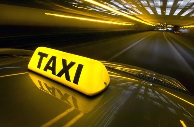 Đối tác muốn mua 2.200 xe điện VinFast để lập hãng taxi mới: Chủ tịch cùng Thành viên HĐQT không mua hết lượng cổ phiếu đã đăng ký