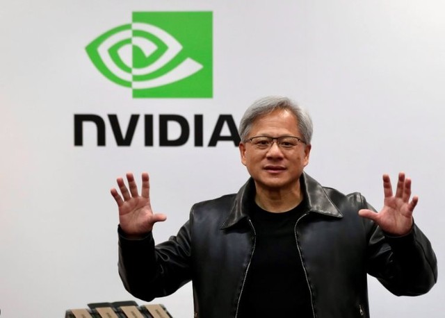 CEO Nvidia Jensen Huang trở lại Việt Nam, FPT lập kỷ lục mới