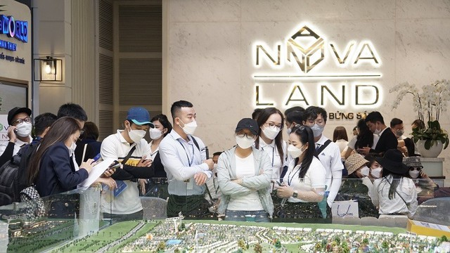Novaland tiếp tục hạ giá chuyển đổi 300 triệu USD trái phiếu quốc tế còn 40.000 đồng/cp- Ảnh 1.