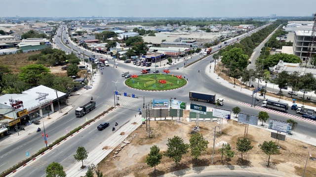 Thành phố trẻ nhất Việt Nam chọn một phường rộng 33km2 với hơn nửa vạn dân là trung tâm phát triển- Ảnh 1.