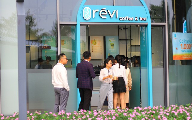 Cựu CEO GoViet gọi vốn mở chuỗi cà phê: 6 tháng tuổi có 8 cửa hàng, tìm ngách trong những tòa văn phòng đắt đỏ nhất Việt Nam