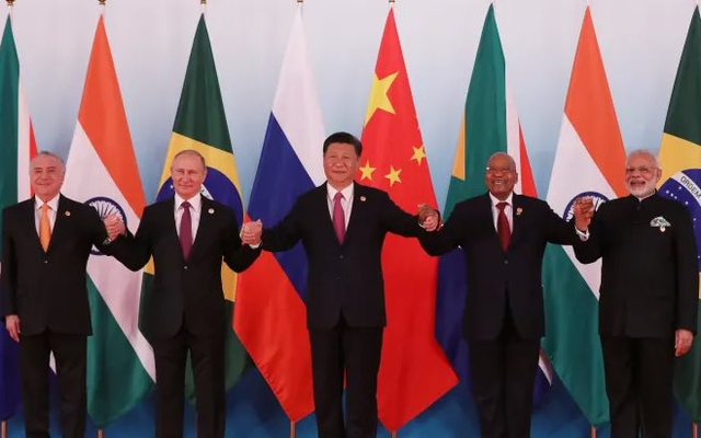 BRICS nắm giữ một ‘chìa khóa’ quan trọng, dự kiến tăng trưởng mạnh mẽ ‘đánh bại’ G7: Chuyên gia nhận định nhóm kinh tế mới nổi này đang thách thức trật tự thế giới