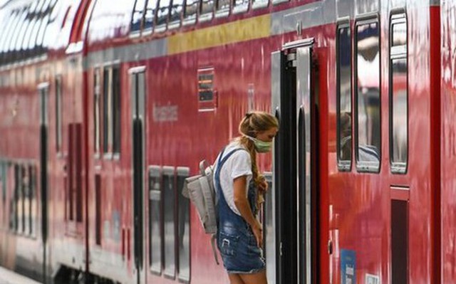 Hàng loạt tàu cao tốc ở Đức hủy chuyến vì đường ray bị trộm