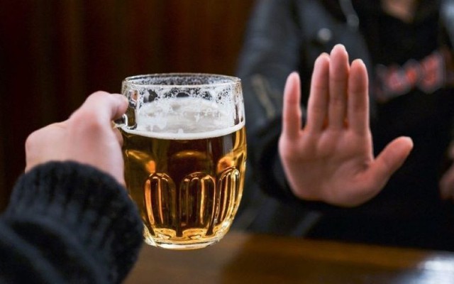 Thảm cảnh của các công ty bia rượu: Bị khách hàng tẩy chay, lạm phát tăng cao, ngay cả Heineken, Carlsberg cũng khóc ròng, dự báo một năm 2024 tồi tệ