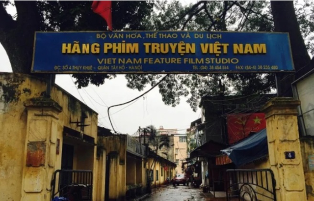 Tạm hoãn xuất cảnh với Chủ tịch Hãng phim truyện Việt Nam- Ảnh 1.