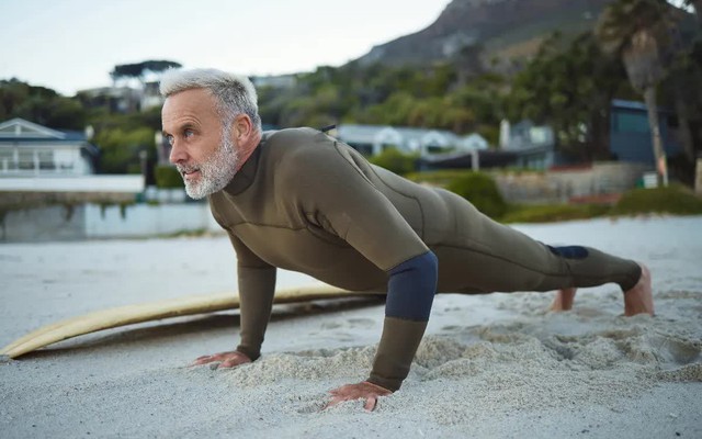 Sau 50 tuổi, nam giới tập 8 bài tập này sẽ giúp tăng cường sinh lực, kéo dài tuổi thọ