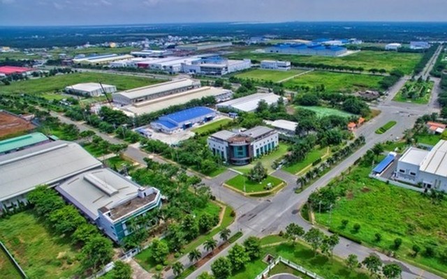 Tỉnh ''sát vách" TP.HCM được chuyển gần 58 ha đất lúa để làm khu dân cư, cụm công nghiệp Tỉnh ''sát vách" TP.HCM được chuyển gần 58 ha đất lúa để làm khu dân cư, cụm công nghiệp