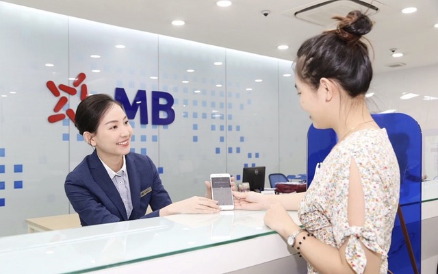 MB vừa tăng mạnh lãi suất tiết kiệm từ hôm nay 7/6, đã có 10 ngân hàng nâng lãi suất huy động từ đầu tháng 6