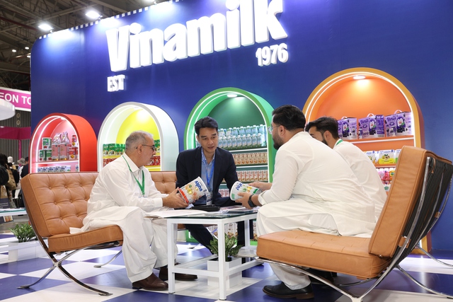 Đại diện Vinamilk: Sữa Việt Nam sẵn sàng tham gia chuỗi bán lẻ toàn cầu- Ảnh 4.