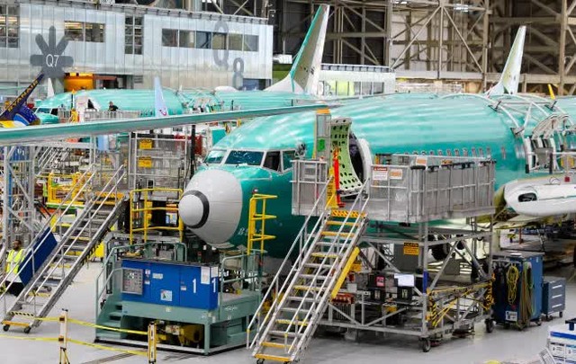 FAA yêu cầu kiểm tra 2.600 máy bay Boeing 737 nghi lỗi mặt nạ dưỡng khí