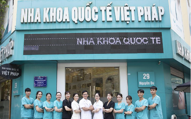 Nha khoa Quốc Tế Việt Pháp - Hành trình 15 năm kiến tạo nụ cười Việt