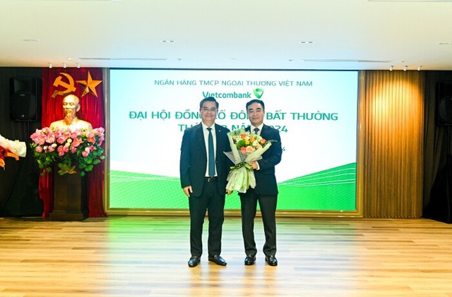 Vietcombank bầu loạt nhân sự cấp cao- Ảnh 1.