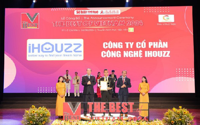 iHouzz vinh dự nhận giải thưởng "Top 10 thương hiệu - dịch vụ tốt nhất 2024"