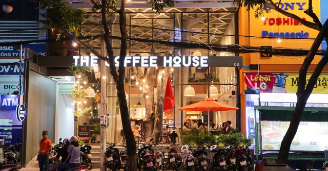 The Coffee House rút toàn bộ cửa hàng tại một thành phố khiến dân tình xôn xao