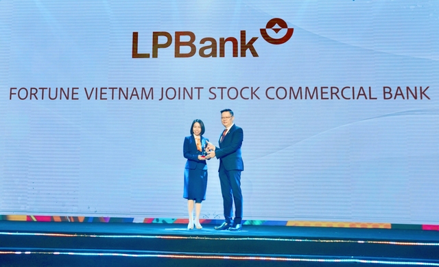 Ngân hàng Lộc Phát Việt Nam (LPBank) được vinh danh là Nơi làm việc tốt nhất châu Á 2024- Ảnh 1.