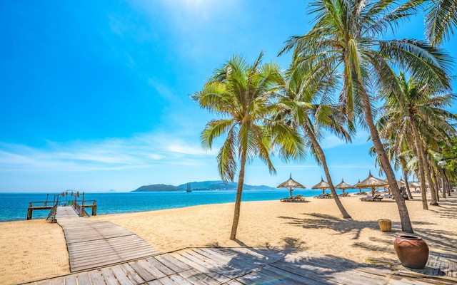 Cùng Vega Holidays khám phá một Nha Trang đủ mà thiếu