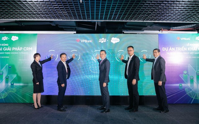 VPBank hợp tác FPT IS triển khai giải pháp CRM hàng đầu từ Salesforce