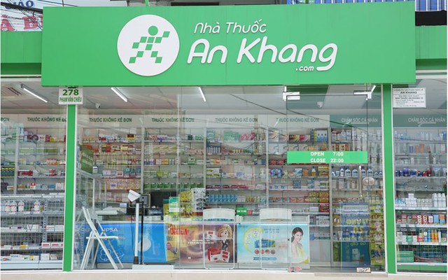 An Khang "chật vật" trước sự bành trướng của đối thủ, chuỗi nhà thuốc của Thế giới di động có đang "lùi một bước để tiến hai bước"?