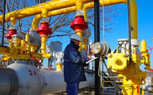 Vừa bị Ukraine đóng sập đường ống dẫn khí đốt, Nga có ngay 'khách sộp' ký hợp đồng mua 55 tỷ mét khối mỗi năm Vừa bị Ukraine đóng sập đường ống dẫn khí đốt, Nga có ngay 'khách sộp' ký hợp đồng mua 55 tỷ mét khối mỗi năm