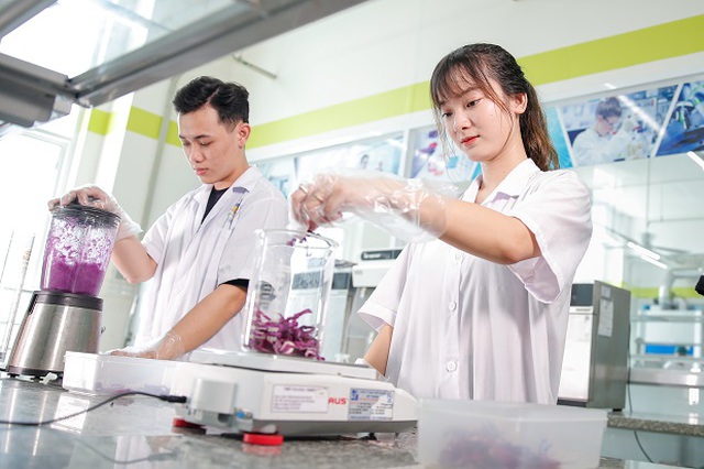 1 ngành học tương lai rất cần, "dễ hái ra tiền”, thu nhập trên 20 triệu trong tầm tay : Khát nhân lực nhưng điểm chuẩn dễ thở, nhiều cơ hội 1 ngành học tương lai rất cần, "dễ hái ra tiền”, thu nhập trên 20 triệu trong tầm tay : Khát nhân lực nhưng điểm chuẩn dễ thở, nhiều cơ hội