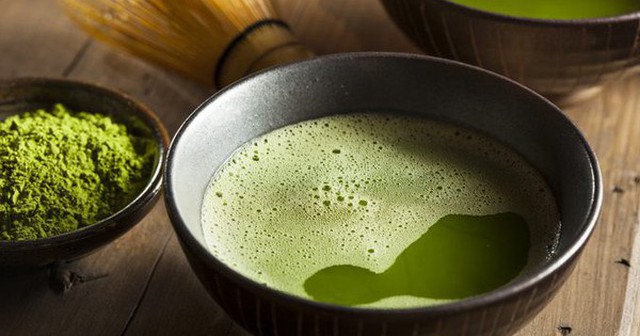 4 loại đồ uống giảm rụng tóc ngay, lại còn giúp da đẹp, dáng thon, từ giờ đến Tết nên uống để "bảo toàn nhan sắc" 4 loại đồ uống giảm rụng tóc ngay, lại còn giúp da đẹp, dáng thon, từ giờ đến Tết nên uống để "bảo toàn nhan sắc"