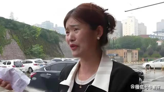 Người đàn ông vay tín dụng hơn 200 triệu đồng rồi qua đời, vợ và con gái bị ngân hàng đòi nợ, tòa tuyên bố: “Họ không phải trả nợ thay cho người đã khuất”
