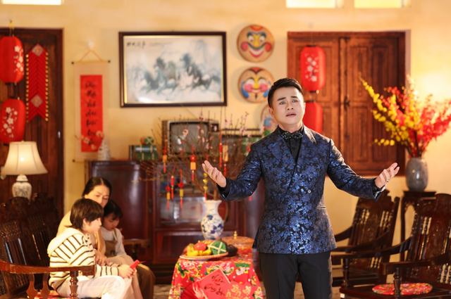 Một ca khúc tết “ai nghe cũng thấm”: Lấy đi biết bao nước mắt của khán thính giả, NSƯT đóng MV cứ nghe lời bài hát là khóc Một ca khúc tết “ai nghe cũng thấm”: Lấy đi biết bao nước mắt của khán thính giả, NSƯT đóng MV cứ nghe lời bài hát là khóc