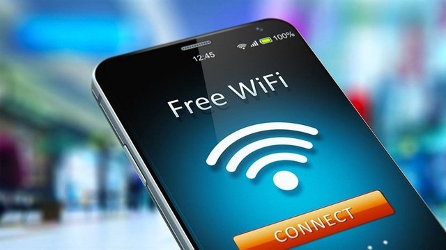 Người có tài khoản ngân hàng chú ý: Không nên dùng Wifi công cộng để chuyển khoản, đề phòng bị “hack tiền”