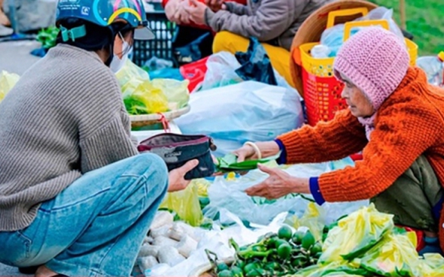 Mở hàng đầu năm Ất Tỵ 2025 ngày nào, giờ nào đẹp? Mở hàng đầu năm Ất Tỵ 2025 ngày nào, giờ nào đẹp?