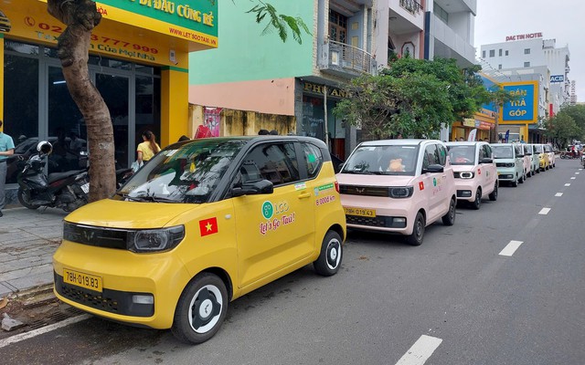 Bắt tay TMT Motors chọn mẫu ô tô điện mini rẻ nhất thị trường, giá cước 8.000 đồng/km - một hãng taxi liền tay mở rộng đến 3 tỉnh sau 6 tháng